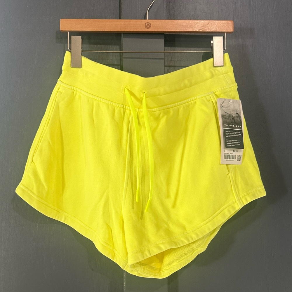 Lululemon Inner Glow Shorts - 8 - Highlight Yellow - NWT!